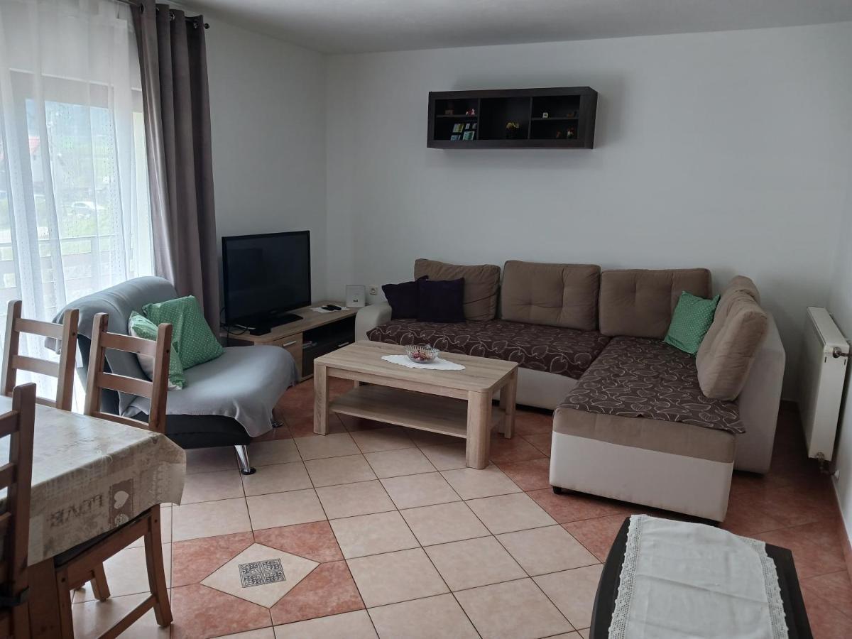 M & J Villa Krasno Polje Exterior foto