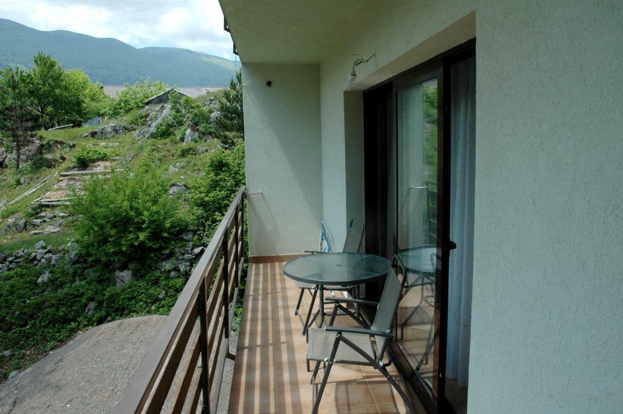 M & J Villa Krasno Polje Exterior foto